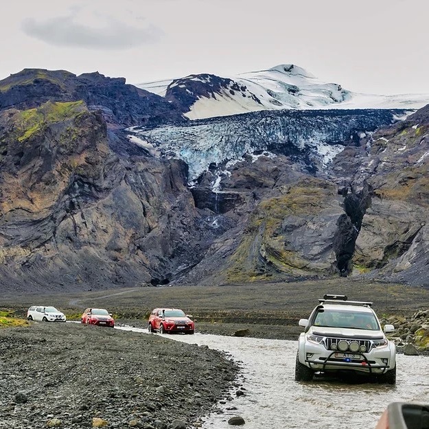 iceland-4wd-tagalong-adventure